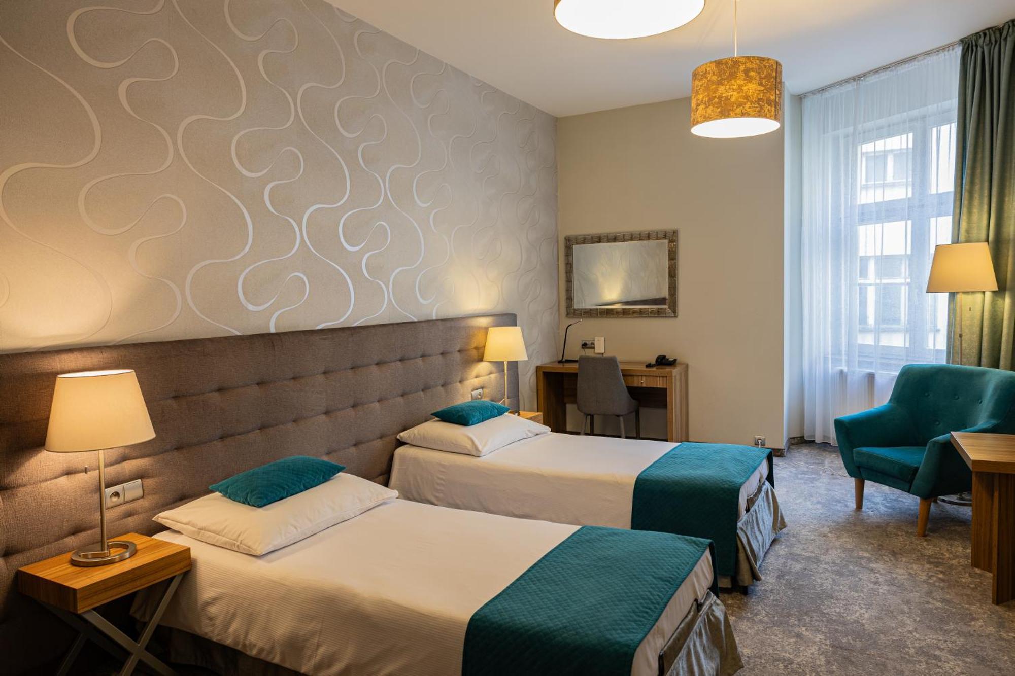 Tulip - Patio Hotel Wroclaw